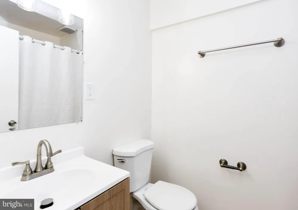 5950 S HIL MAR CIRCLE District Heights, MD 20747
