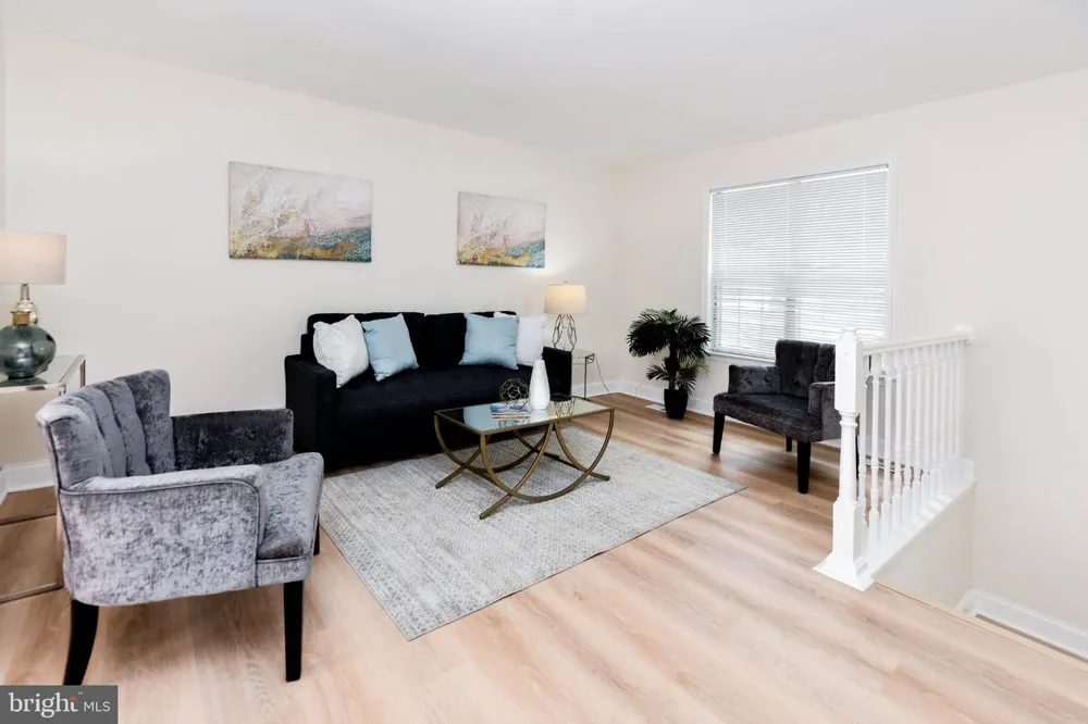 5950 S HIL MAR CIRCLE District Heights, MD 20747