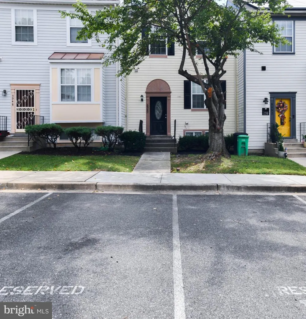 5950 S HIL MAR CIRCLE District Heights, MD 20747