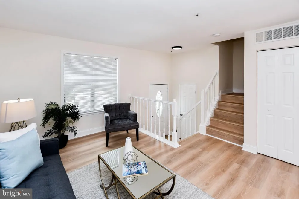 5950 S HIL MAR CIRCLE District Heights, MD 20747