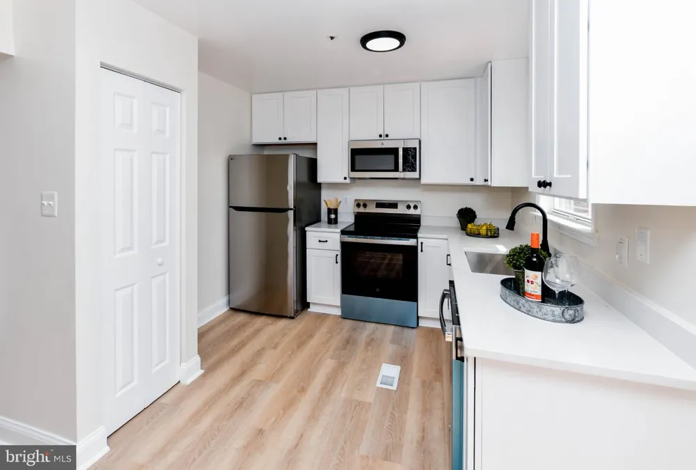5950 S HIL MAR CIRCLE District Heights, MD 20747