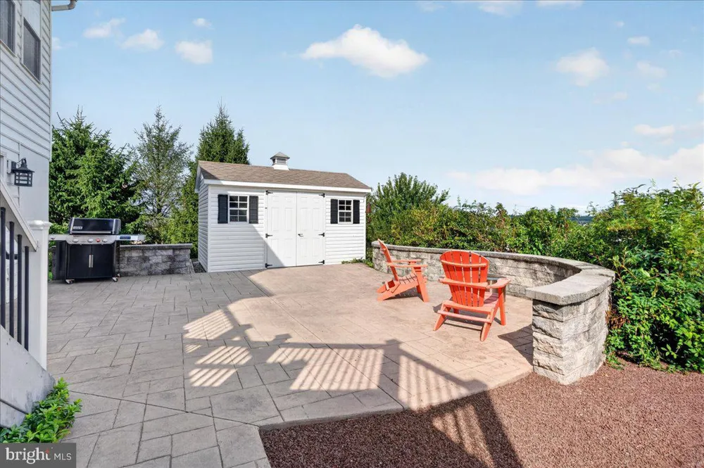 14 JOY CIRCLE Barto, PA 19504