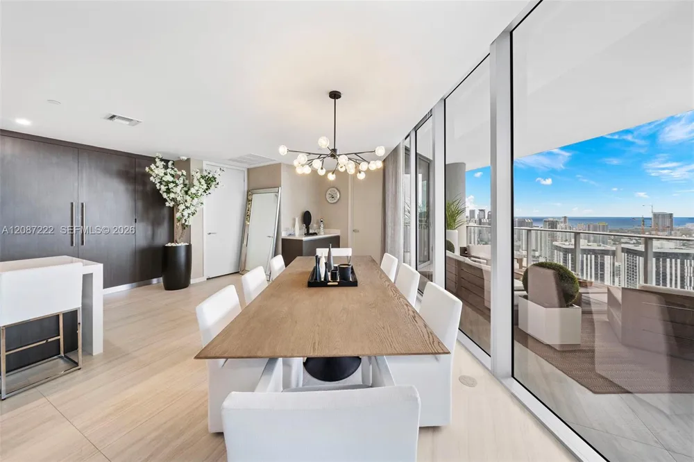 851 NE 1st Ave #5312 Miami, FL 33132