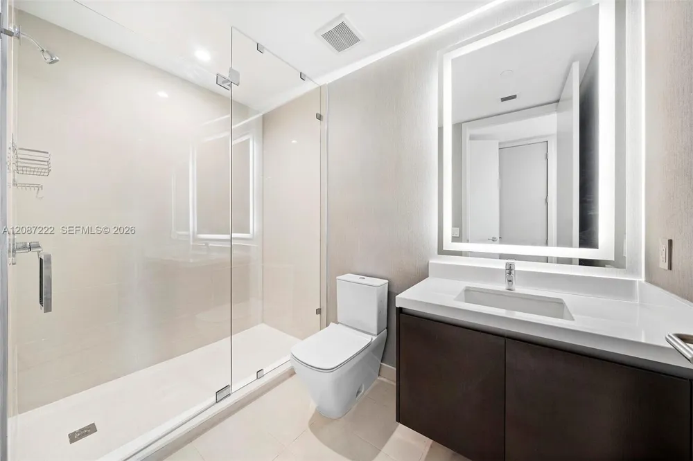 851 NE 1st Ave #5312 Miami, FL 33132
