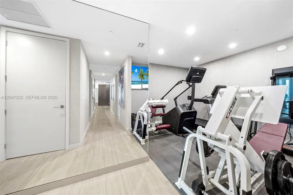 851 NE 1st Ave #5312 Miami, FL 33132