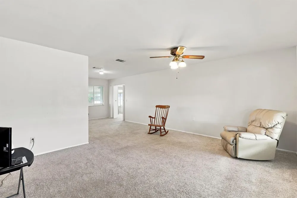 2150 SE SHIPPING ROAD Port St. Lucie, FL 34952
