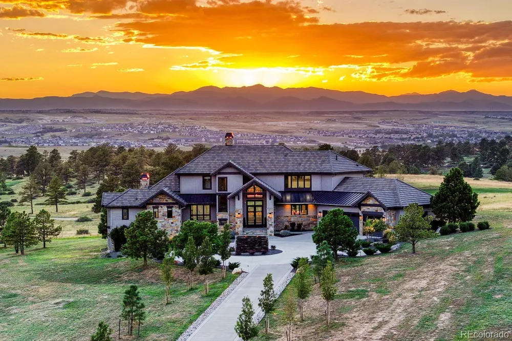 8475 Lost Reserve Court Parker, CO 80134