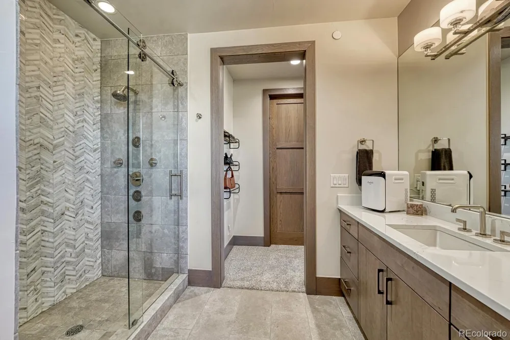 8475 Lost Reserve Court Parker, CO 80134