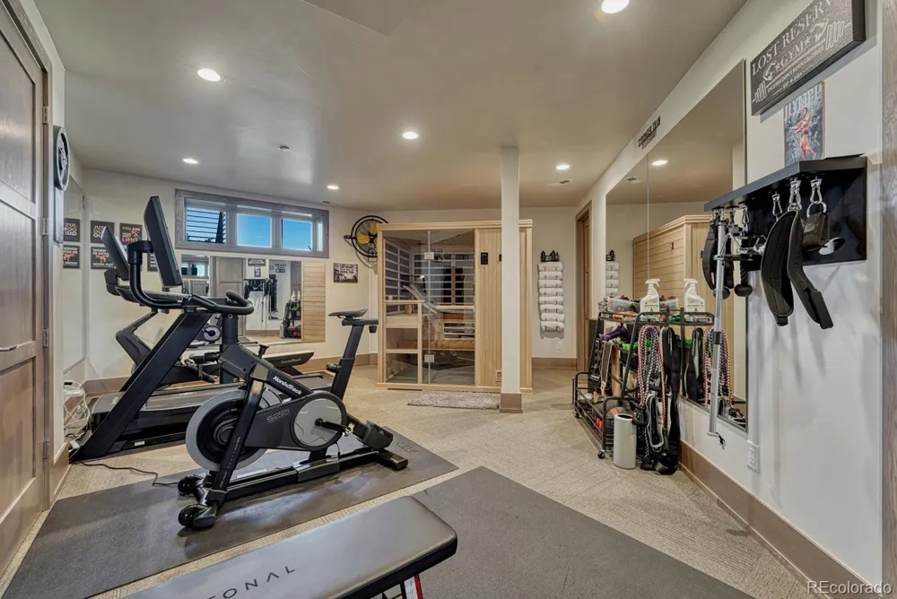 8475 Lost Reserve Court Parker, CO 80134