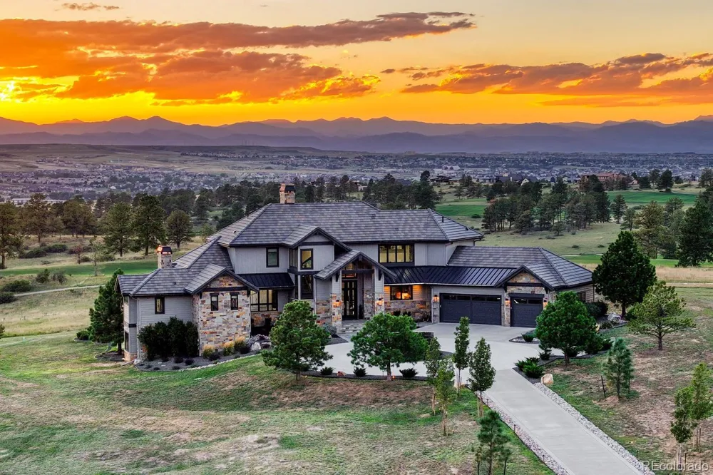 8475 Lost Reserve Court Parker, CO 80134