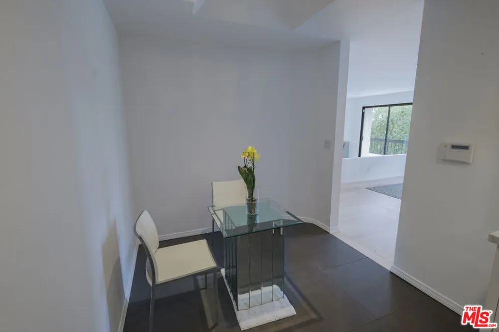 9033 Vista Grande Street #3 West Hollywood, CA 90069
