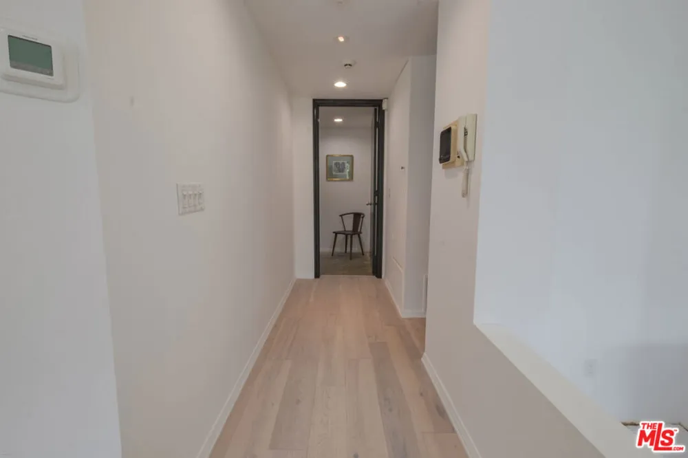 9033 Vista Grande Street #3 West Hollywood, CA 90069