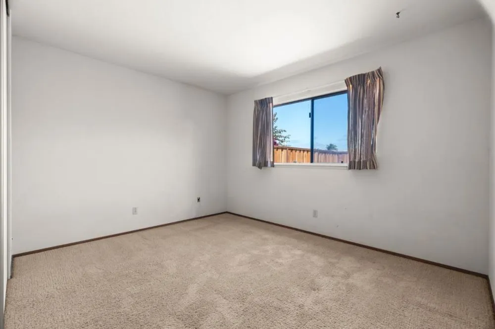 475 Vivienne Drive Watsonville, CA 95076