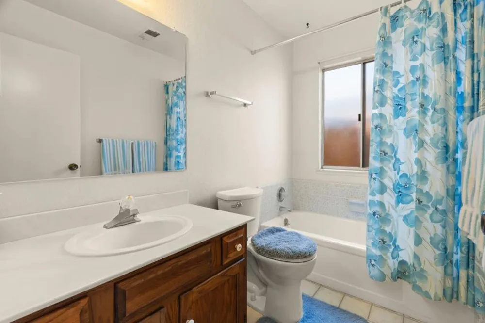 475 Vivienne Drive Watsonville, CA 95076