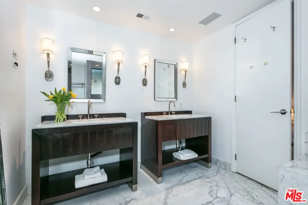 9033 Vista Grande Street #2 West Hollywood, CA 90069