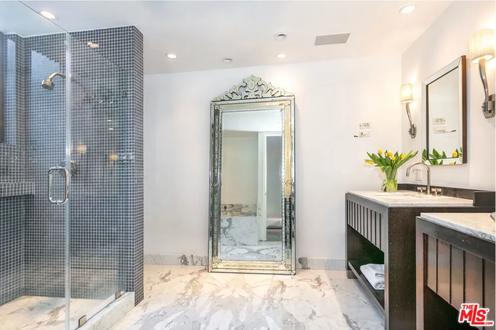 9033 Vista Grande Street #2 West Hollywood, CA 90069