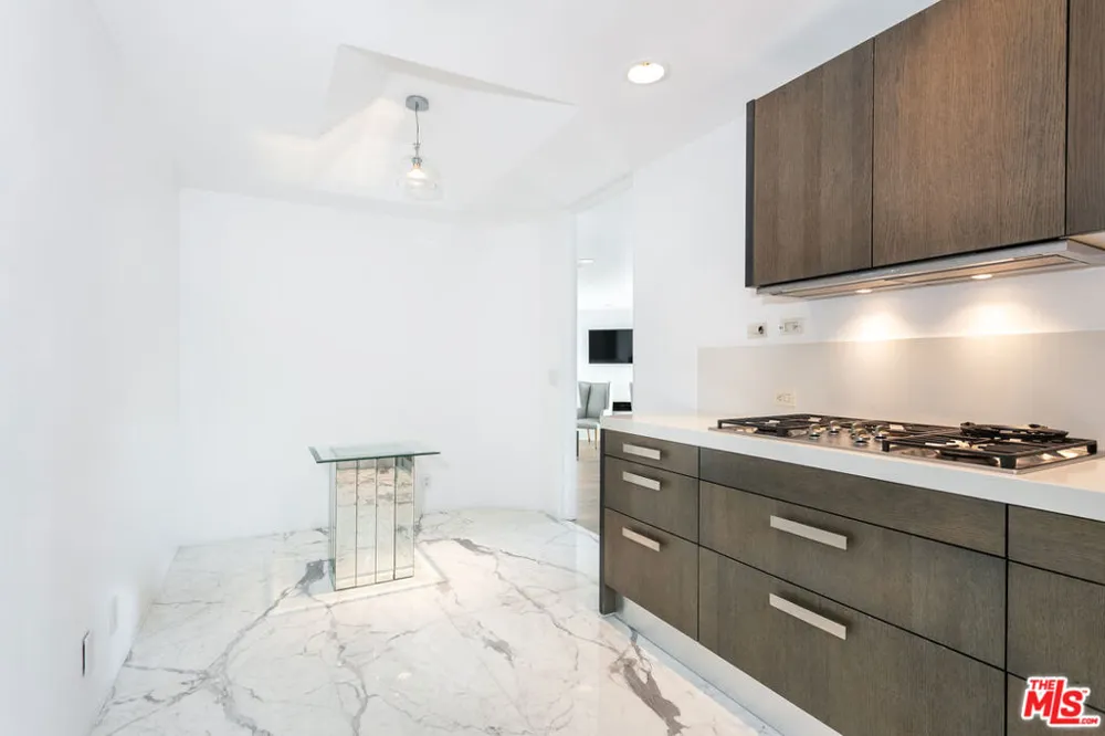 9033 Vista Grande Street #2 West Hollywood, CA 90069