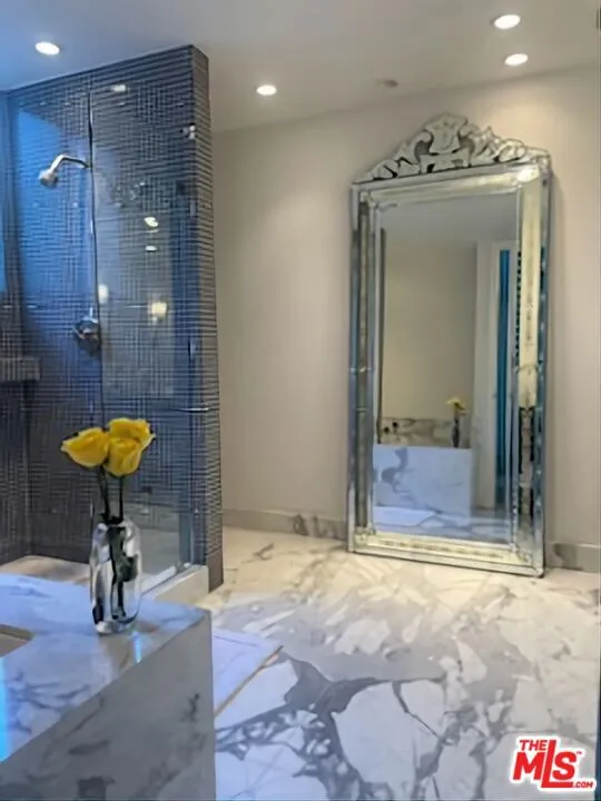 9033 Vista Grande Street #2 West Hollywood, CA 90069