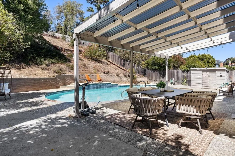 1478 Cherrywood Drive San Mateo, CA 94403