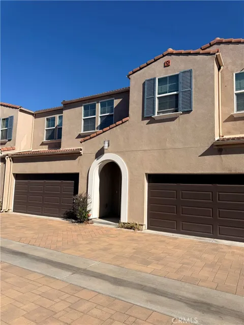 287 E Arrow #22