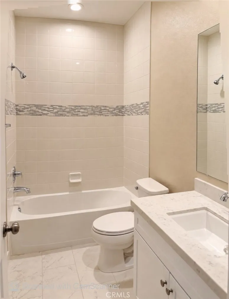 287 E Arrow #22 Glendora, CA 91740