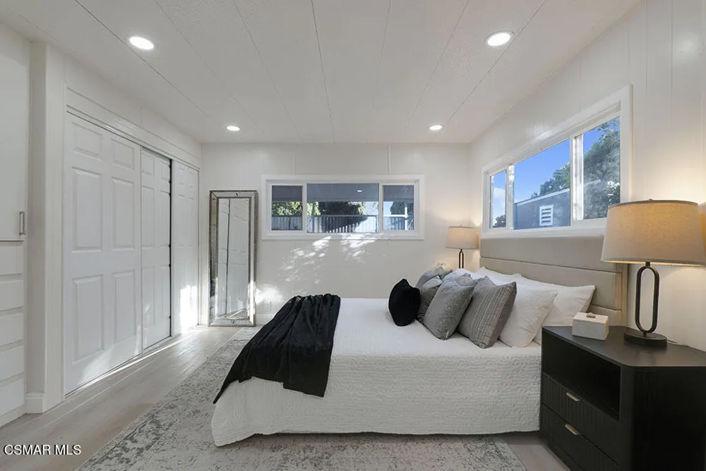 40 Heather Way Ventura, CA 93004
