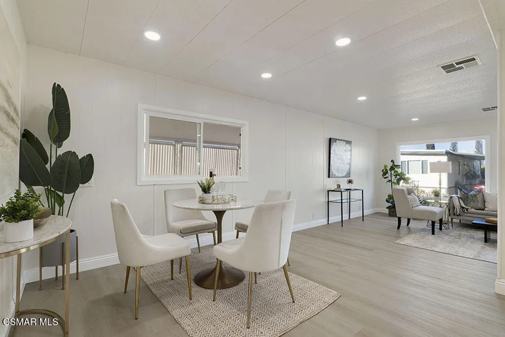 40 Heather Way Ventura, CA 93004