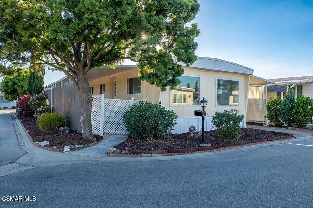 40 Heather Way Ventura, CA 93004