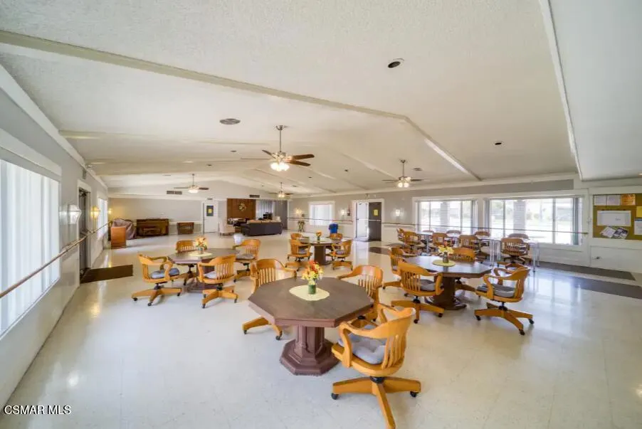 40 Heather Way Ventura, CA 93004