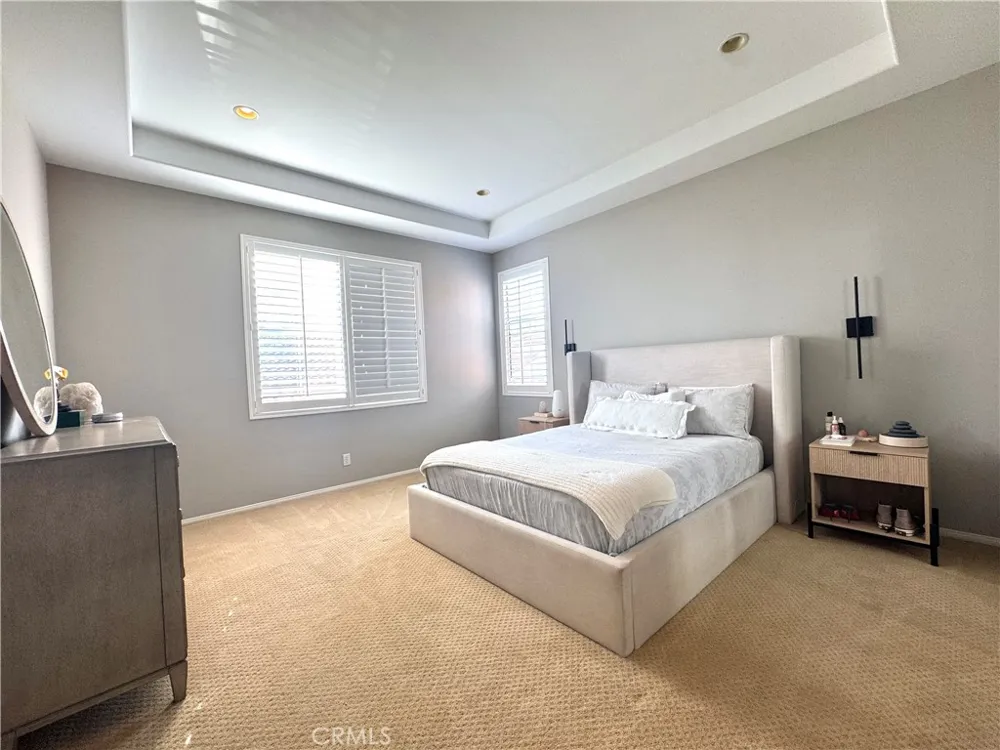 2940 Hogan Place Tustin, CA 92782