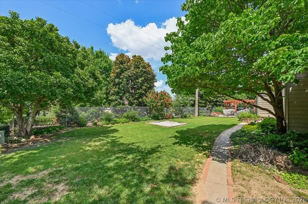 6219 E 89TH STREET Tulsa, OK 74137