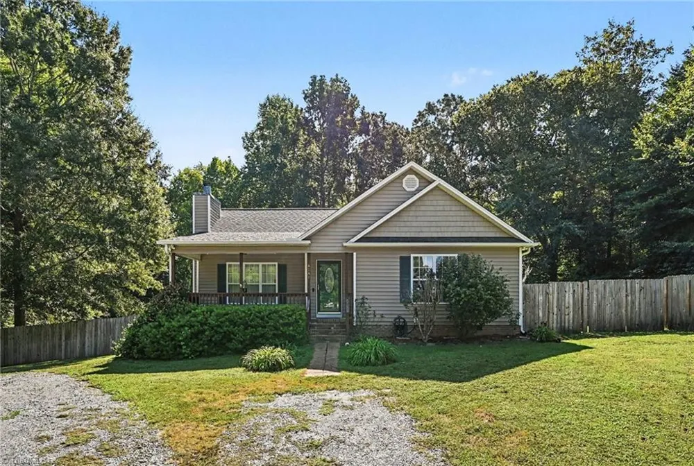 4141 Whispering Oaks Court Graham, NC 27253