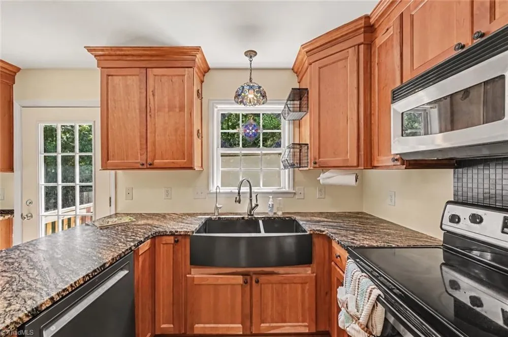 4141 Whispering Oaks Court Graham, NC 27253