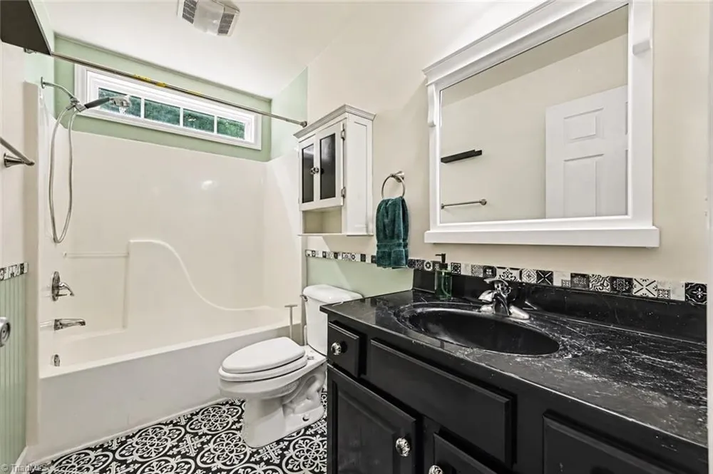 4141 Whispering Oaks Court Graham, NC 27253