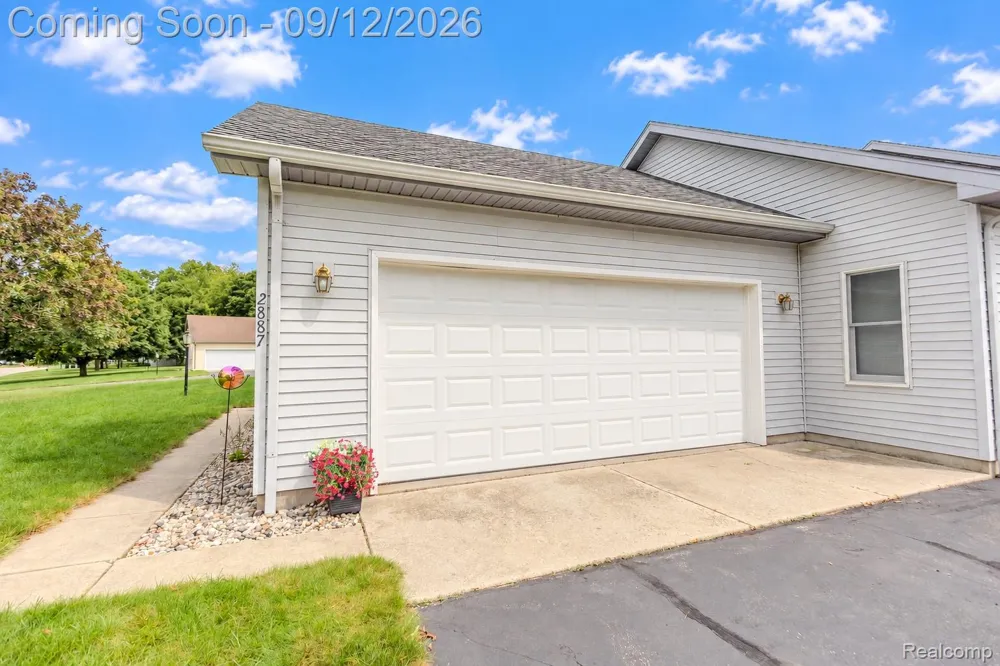 2887 Twelve Oaks Drive Eaton Township, MI 48813