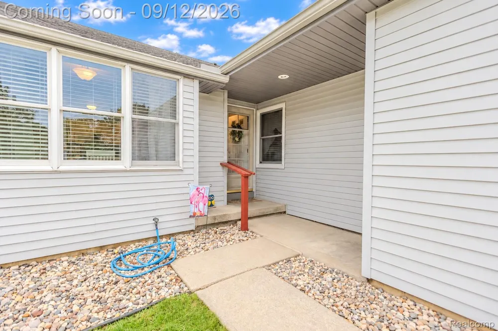 2887 Twelve Oaks Drive Eaton Township, MI 48813