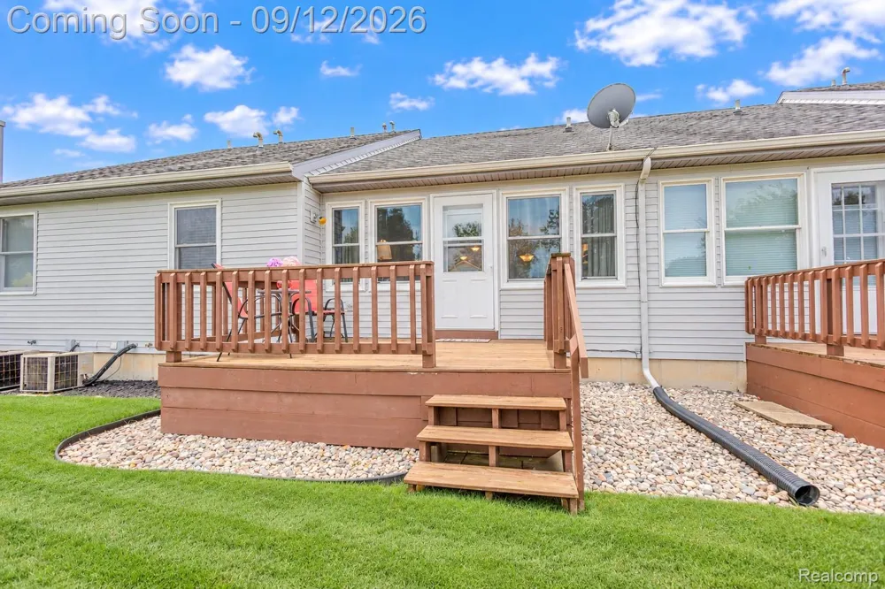 2887 Twelve Oaks Drive Eaton Township, MI 48813