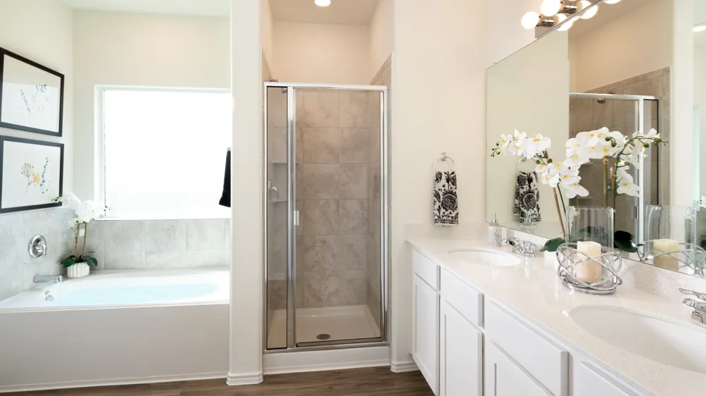 221 ANNETTE Kyle, TX 78640