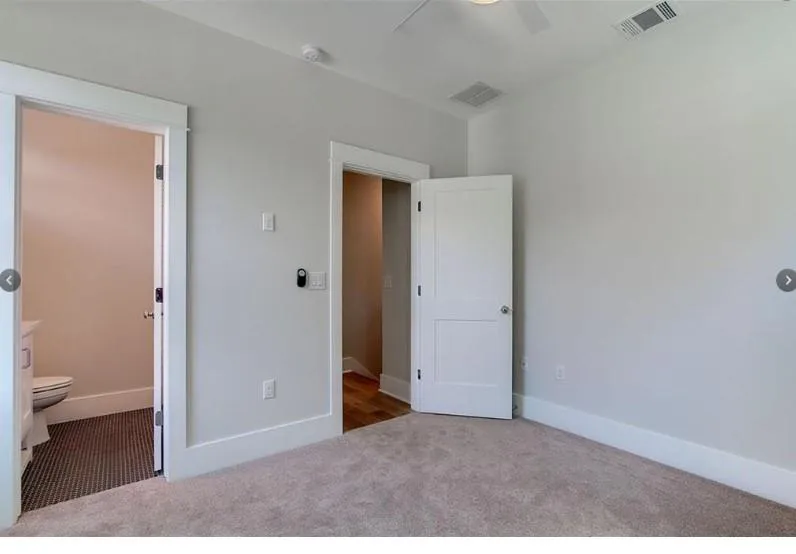 2821 Castro Street #2 Austin, TX 78702