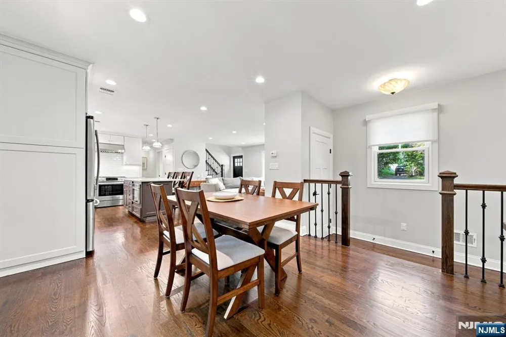 122 Spruce Street Midland Park, NJ 07432