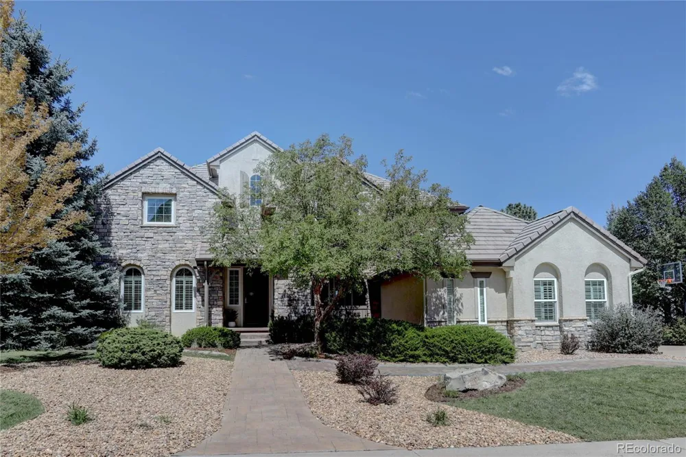 951 Courtland Place Highlands Ranch, CO 80126