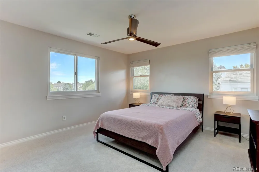 951 Courtland Place Highlands Ranch, CO 80126