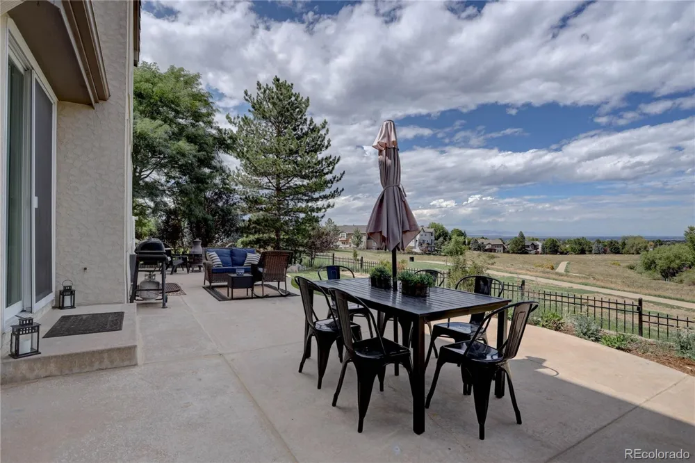 951 Courtland Place Highlands Ranch, CO 80126