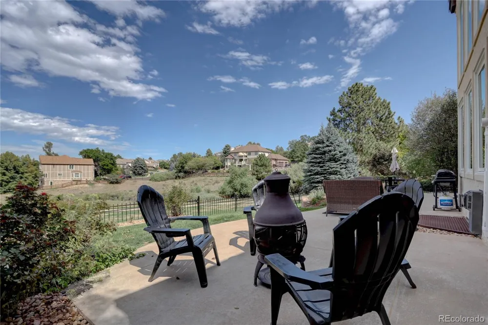 951 Courtland Place Highlands Ranch, CO 80126