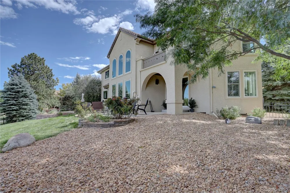 951 Courtland Place Highlands Ranch, CO 80126