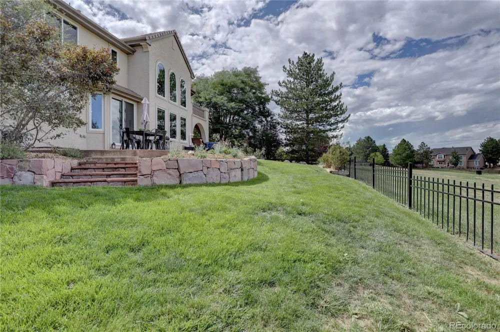 951 Courtland Place Highlands Ranch, CO 80126