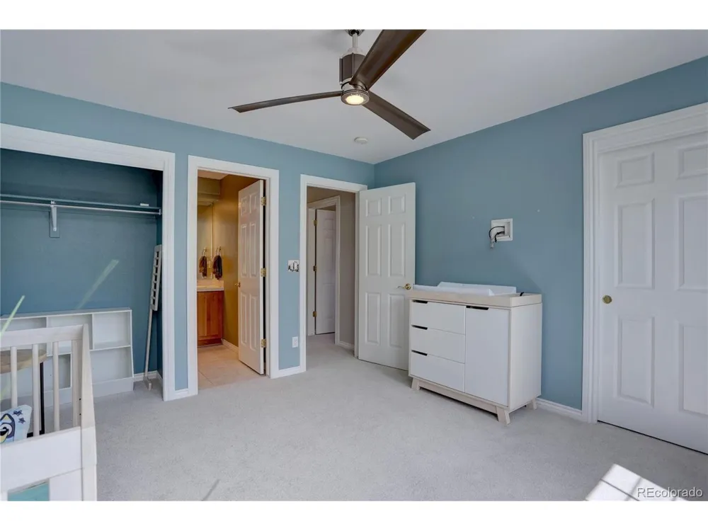 951 Courtland Place Highlands Ranch, CO 80126