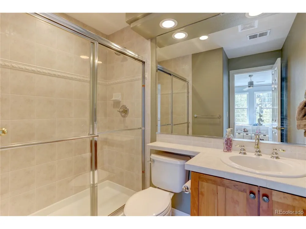 951 Courtland Place Highlands Ranch, CO 80126