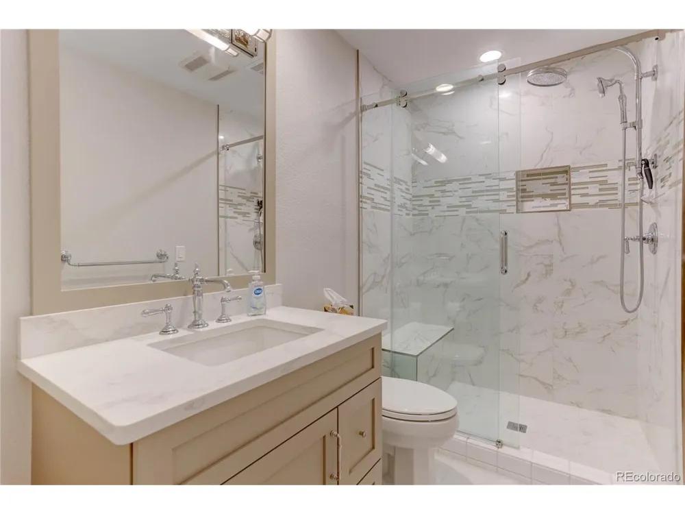 951 Courtland Place Highlands Ranch, CO 80126