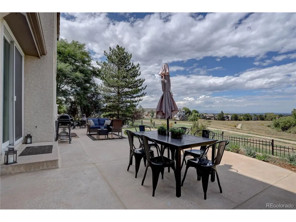 951 Courtland Place Highlands Ranch, CO 80126